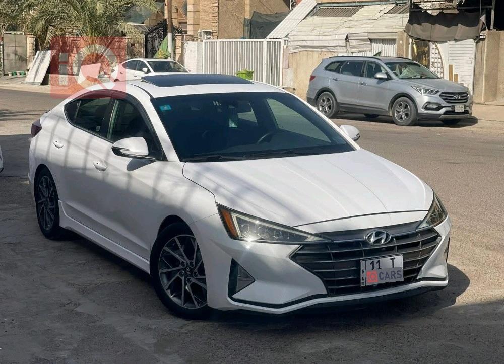 هيونداي النترا